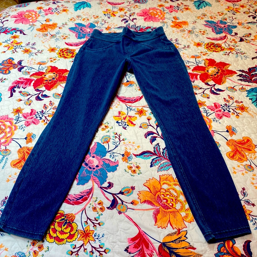 Women’s softly worn jegging